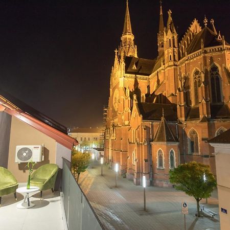 Apartmani I Sobe Pejacevic Osijek Eksteriør bilde