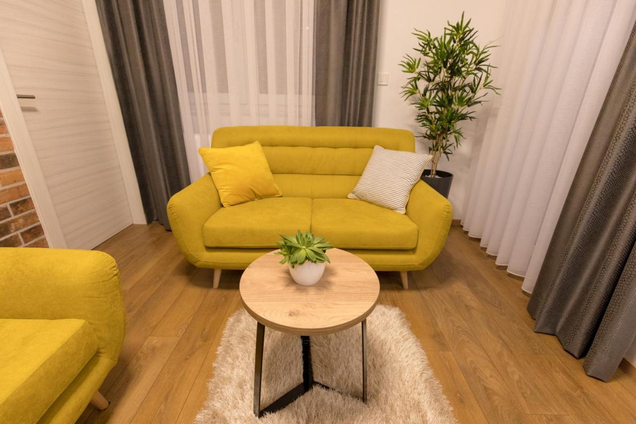 Apartmani I Sobe Pejacevic Osijek Eksteriør bilde