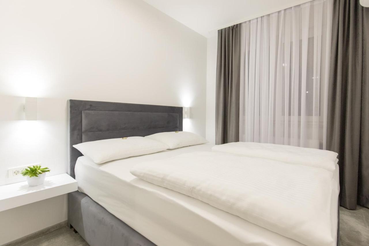 Apartmani I Sobe Pejacevic Osijek Eksteriør bilde